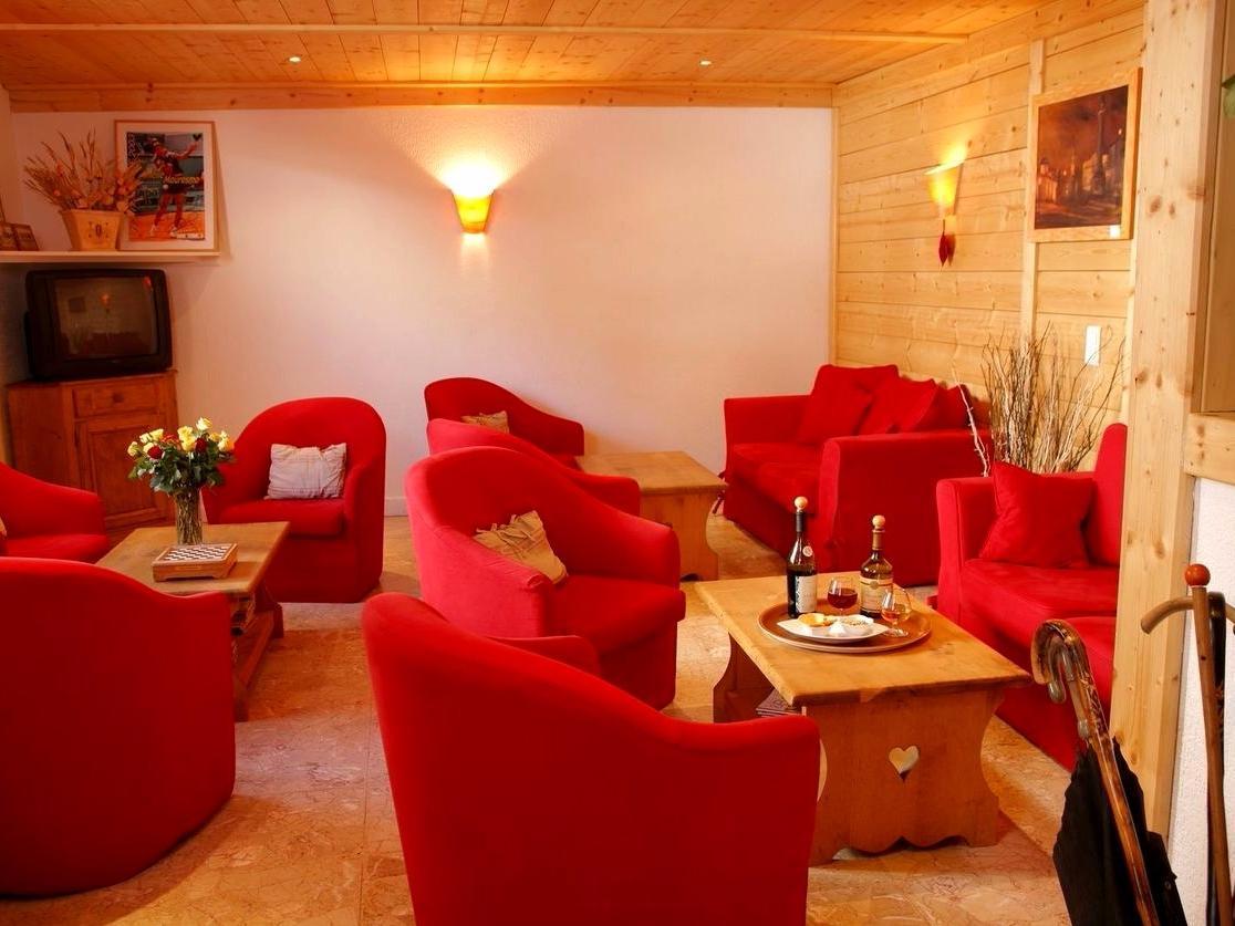 Logis Les Arobiers Hotel Lamoura Exterior foto