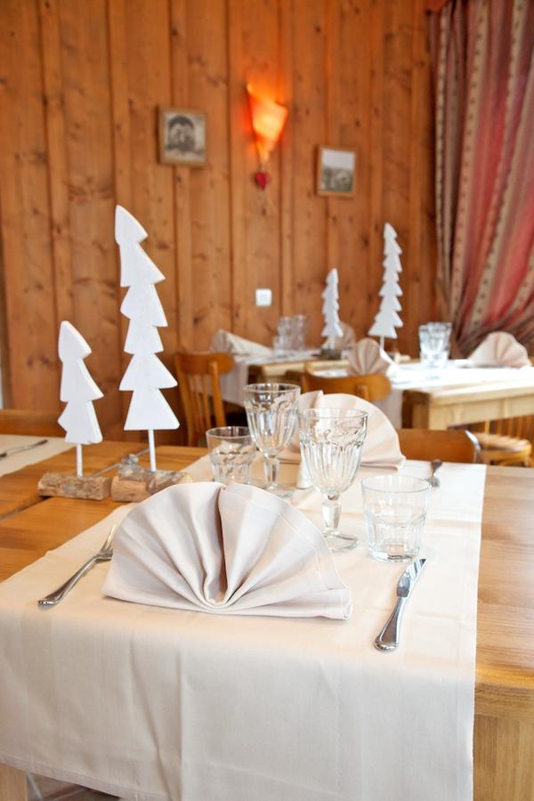 Logis Les Arobiers Hotel Lamoura Exterior foto
